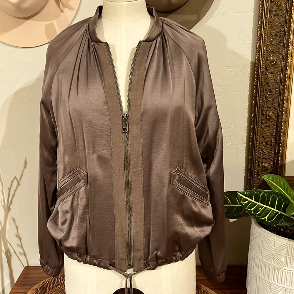 Banana Republic Bomber Jacket Size XS Olive Green